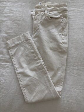 PAIGE White Jeans (size 27)